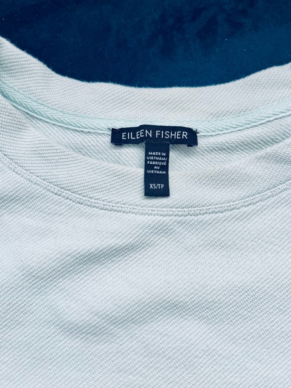 Eileen Fisher Aqua Textured 3/4 Sleeve lightweight sweatshirt, XS - Picture 2 of 3
